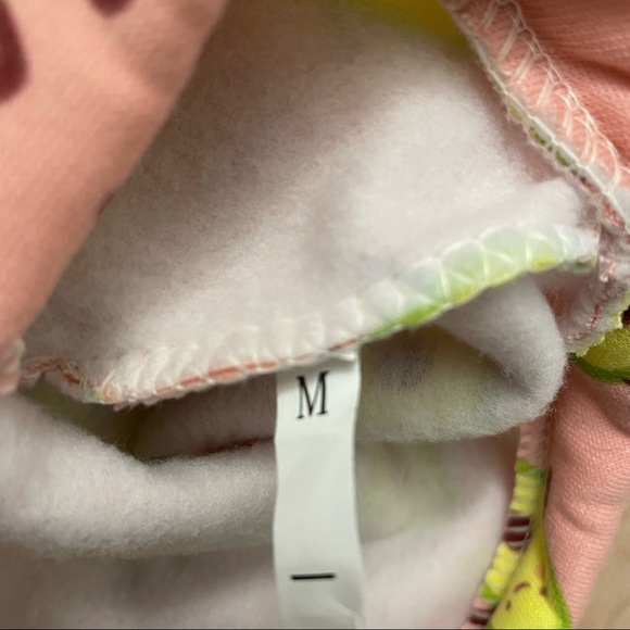 💗 NWOT Pink Avocado Pattern Sweatshirt - Picture 3 of 3